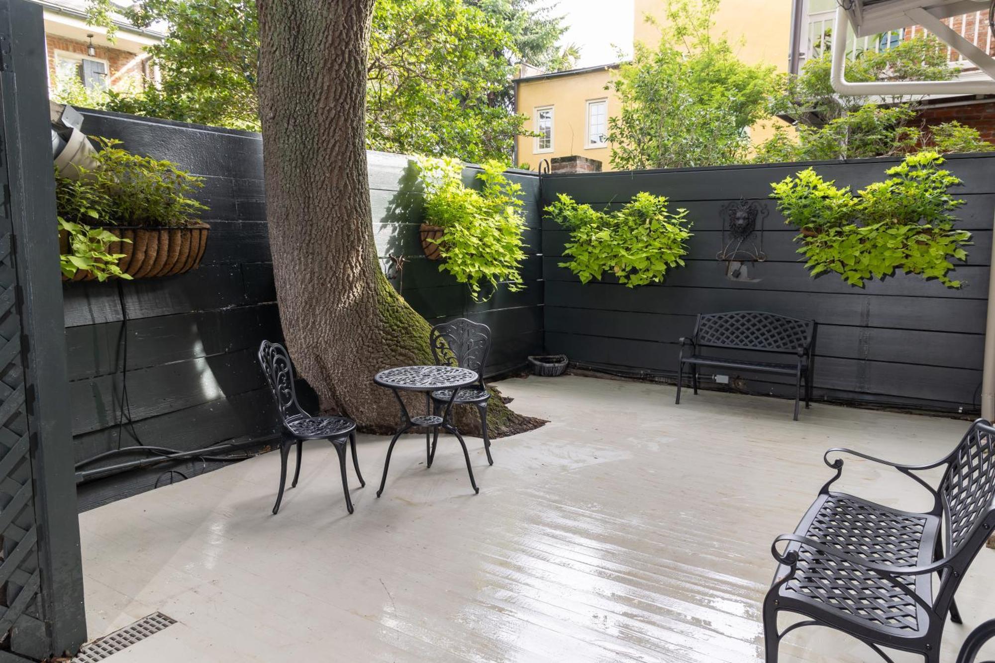 Inn On St. Ann, A French Quarter Guest Houses Property New Orleans Bagian luar foto