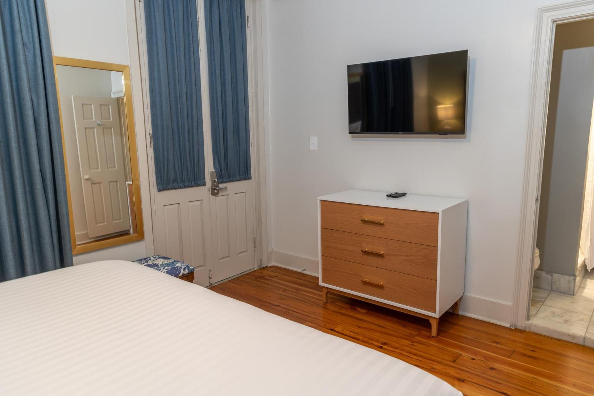 Inn On St. Ann, A French Quarter Guest Houses Property New Orleans Bagian luar foto