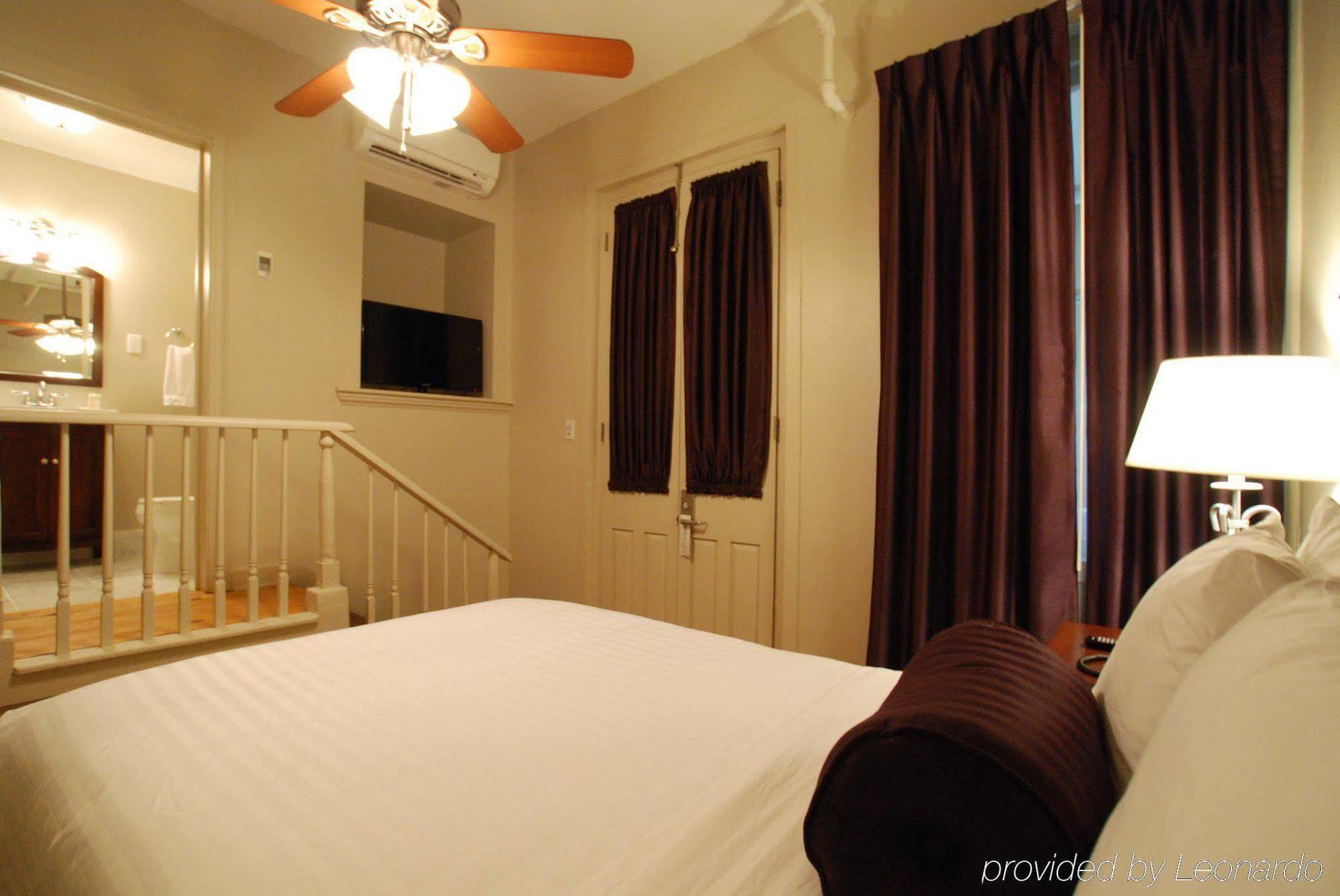 Inn On St. Ann, A French Quarter Guest Houses Property New Orleans Bagian luar foto