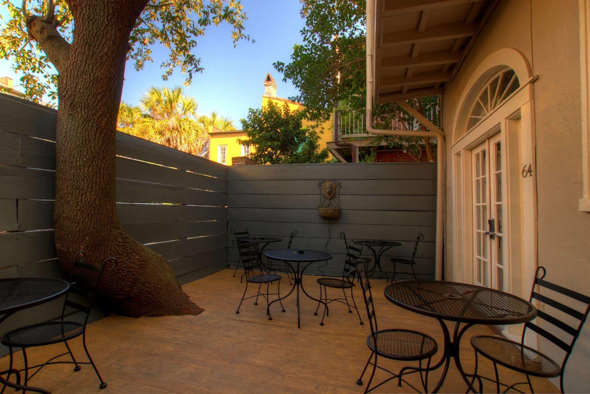 Inn On St. Ann, A French Quarter Guest Houses Property New Orleans Bagian luar foto